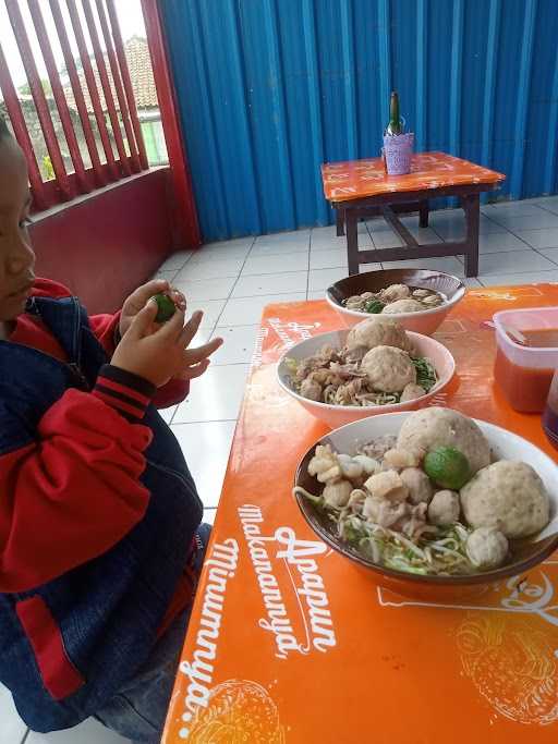 Bakso Dan Mie Ayam Mang Uloh 6