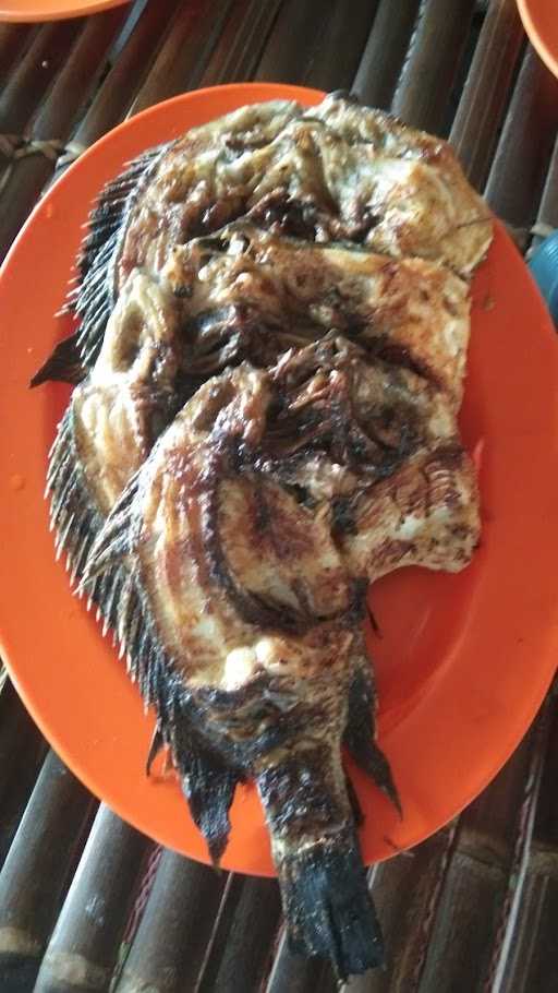 Ikan Bakar Abah 08 5