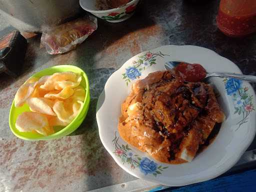 Kupat Tahu Lontong Sayur Mang Uho 3