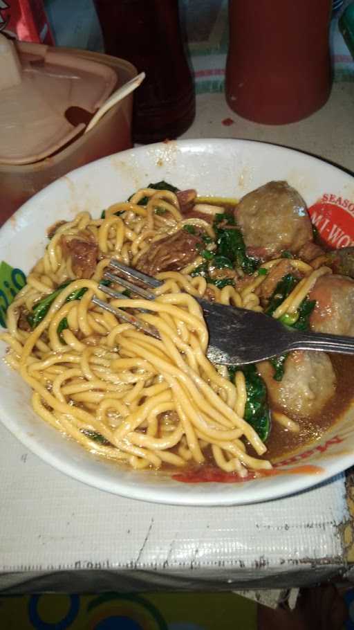 Mie Ayam Stasiun 1