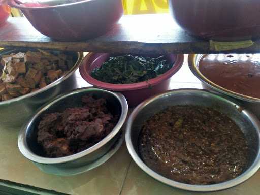 Rm. Pondok Salero Masakan Padang 1