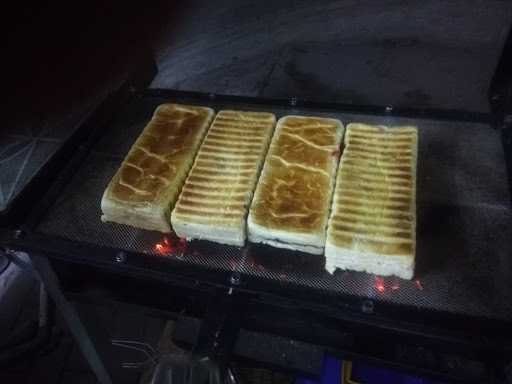 Roti Bakar Selera 4