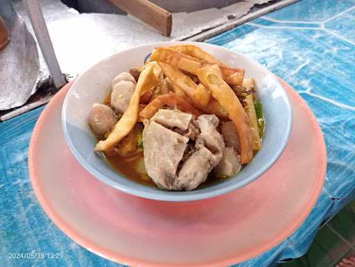 Bakso Mie Ayam Jamu Kinan 8