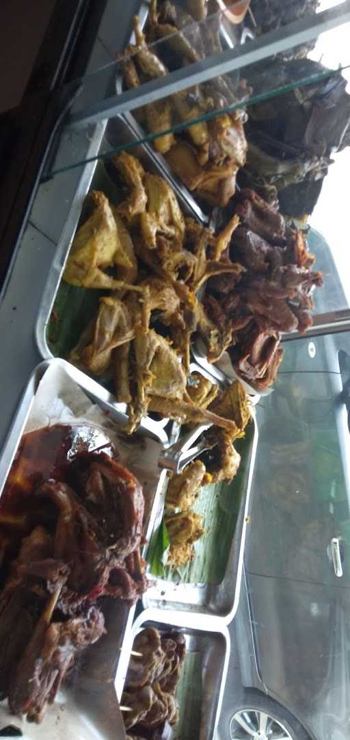 Rm Fajar (Ayam Goreng, Bakar, Pepes Bebeong Dan Sop Buntut) 5