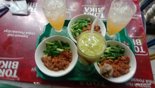 Saung Bakso Urat 10