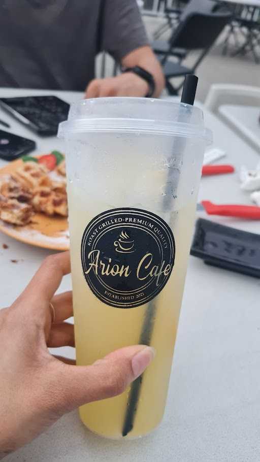 Arion Cafe Puncak 7