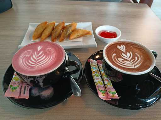 Mahakan Coffee & Space 2