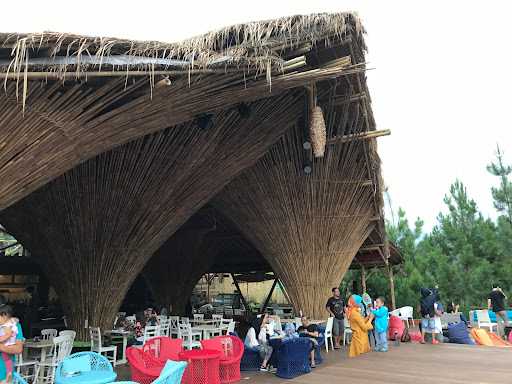 Dusun Bambu 9