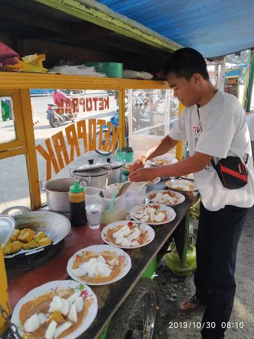 Ketoprak & Lontong Sayur 3