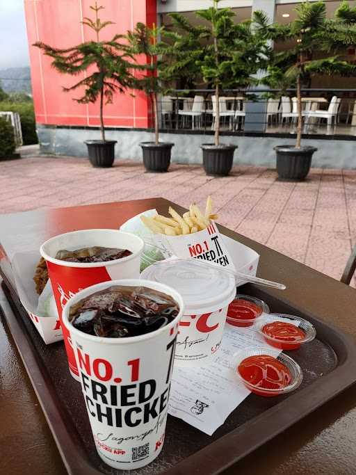 KFC - Tugu Puncak 4