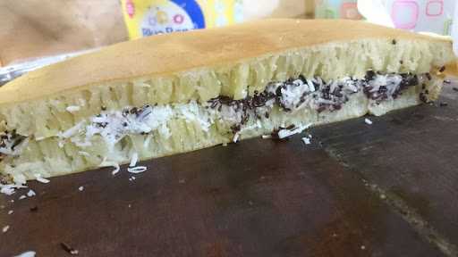 Martabak Bangka Kedai Lovan 7