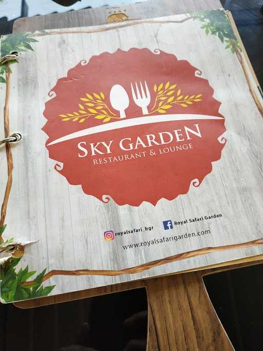 Sky Garden Resto 1