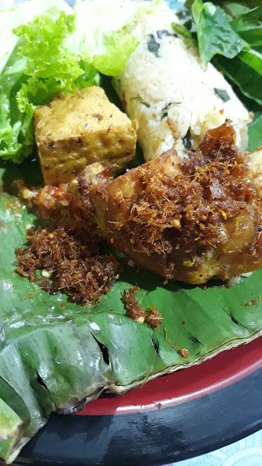 Warung Abg Ayam Bakar Goreng 10