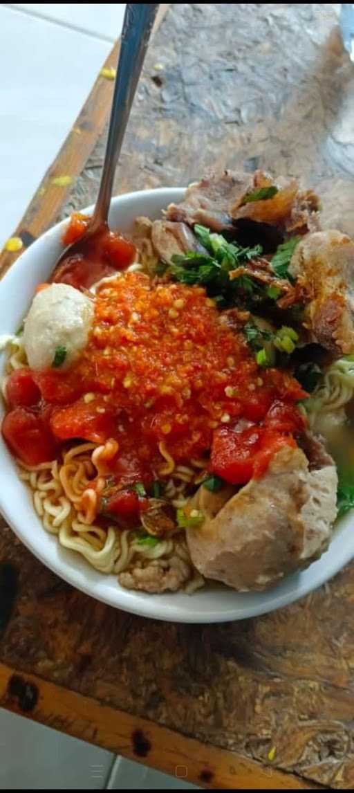 Bakso Minar, Perempatan Cibogo 1