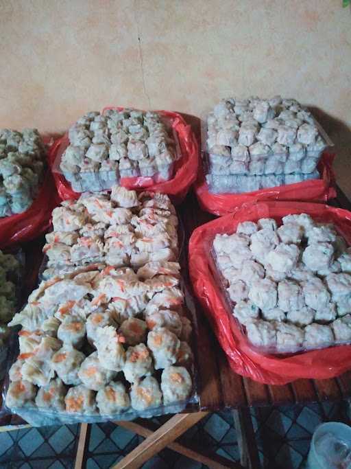 Kangen Dimsum 168 Depan Atm Centre, Pasar Intermoda Cisauk, Sampora, Serpong 7