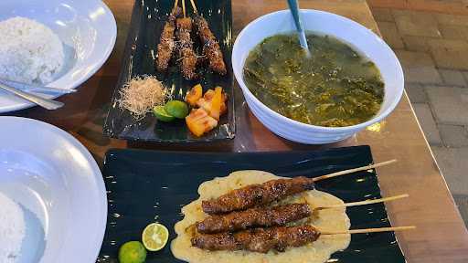 Kedai Sate Babi I Pig You 4