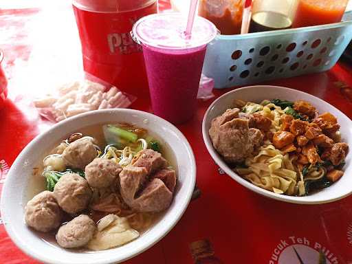 Restoran Mie Ayam,Bakso Dan Jus Buah ,Suradita,Cisauk Asli Wonogiri (Mie Ayam Dan Bakso R Mbak Ratih Asli Wonogiri) 1