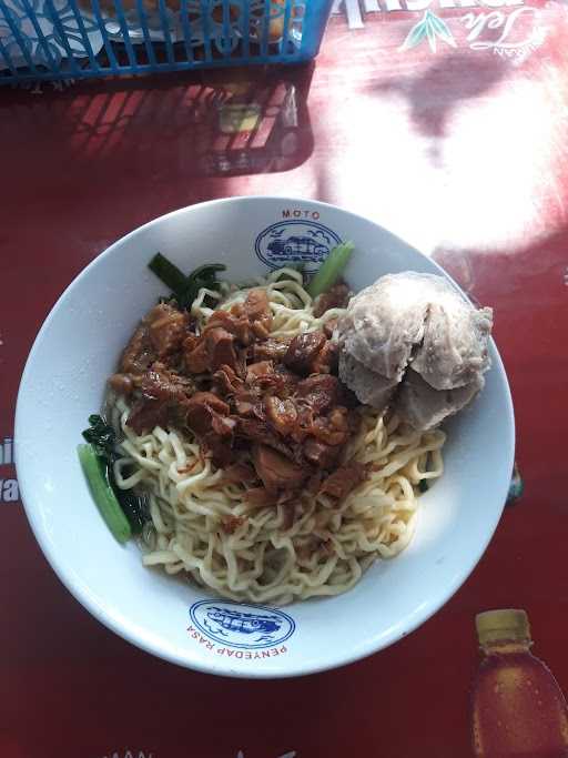 Restoran Mie Ayam,Bakso Dan Jus Buah ,Suradita,Cisauk Asli Wonogiri (Mie Ayam Dan Bakso R Mbak Ratih Asli Wonogiri) 6