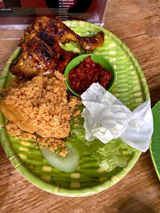 Sadizz Spesialis Ayam Bakar 9