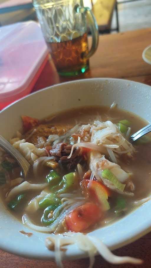 Soto Seger Bu Rizqiyah 1