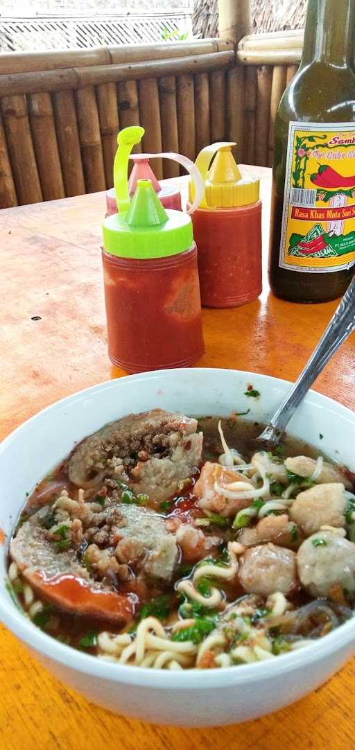 Mie Bakso Saungkuring & Seblak 8