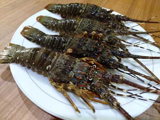 Ayam Bakar & Seafood Henhen Cisayong 6