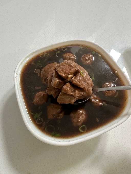 Bakso Item Mbak Yuli 4