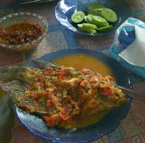 Rumah Makan Ibu Eti 1