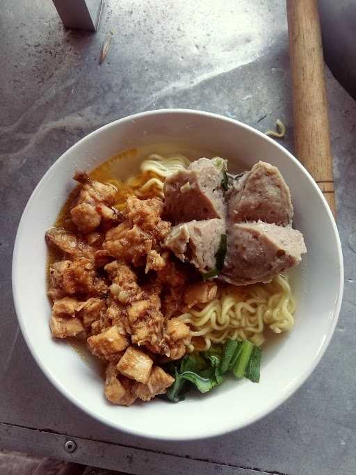 Kedai Bakso Cinta 7