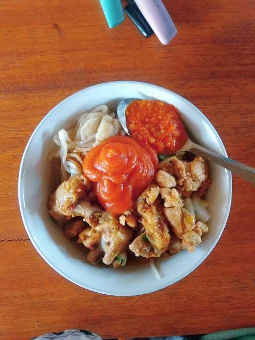 Kedai Bakso Cinta 4