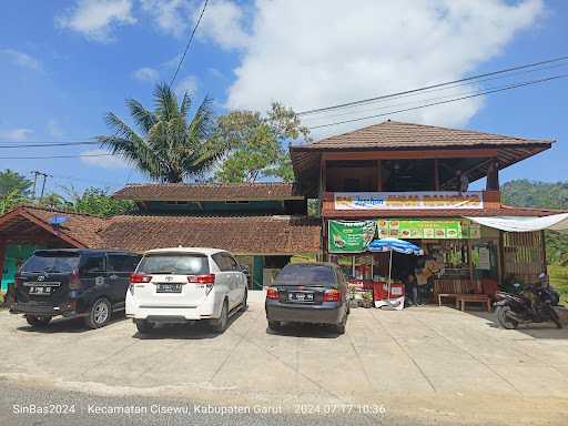 Rumah Makan Ayam Rahong 10