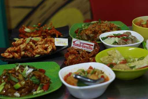 Rumah Makan Geulis 4