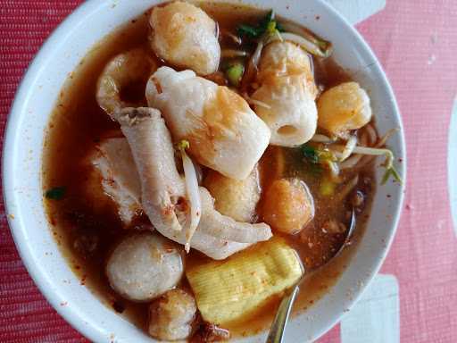 Warung Bakso Iyus Maknyus 1