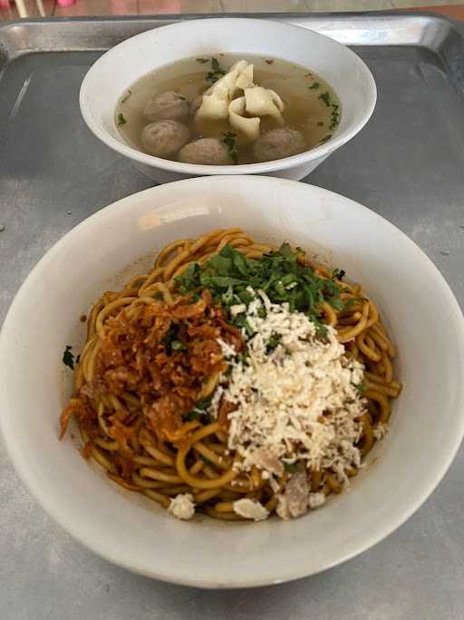 Mie Baso Sindang Rasa Garut 4