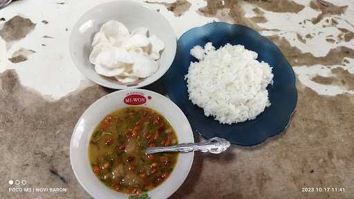 Warung Nasi Soto Sapi Teh Novi 4