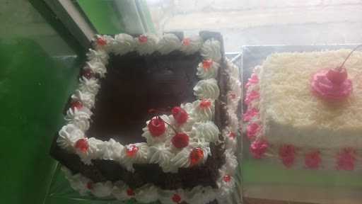 Reyhan Cake 4