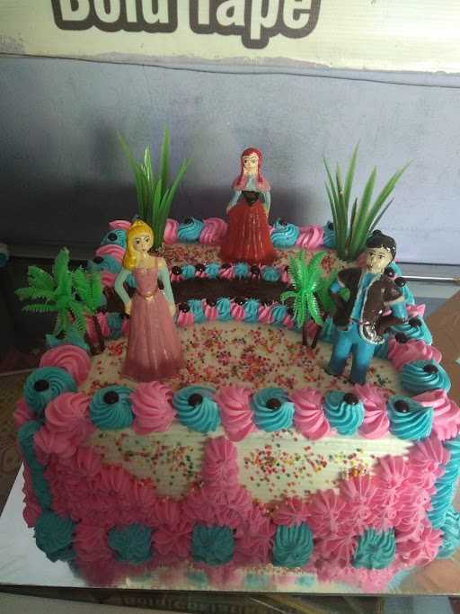 Reyhan Cake 5