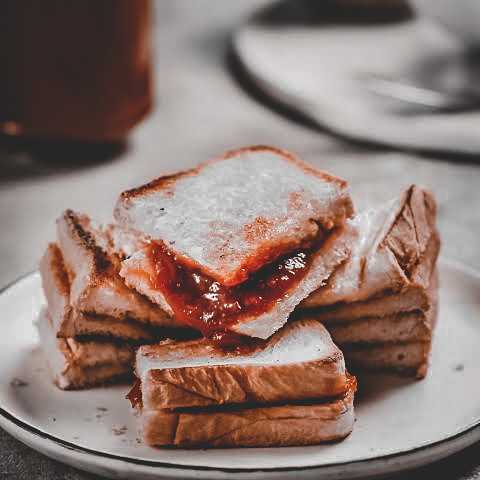 Roti Bakar Mantoel. Smi 5