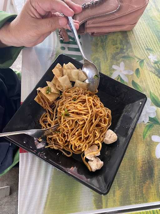 Mie Jebew Mangkok Bakso 1