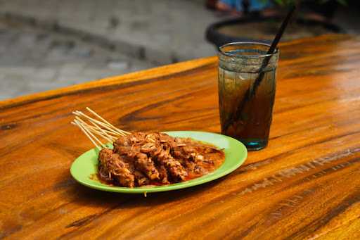 Kedai Sate Patebe 8