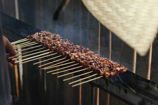 Kedai Sate Patebe 10