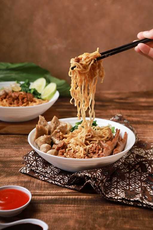 Mie Ayam Bakso Podho Tresno Citangkil 2