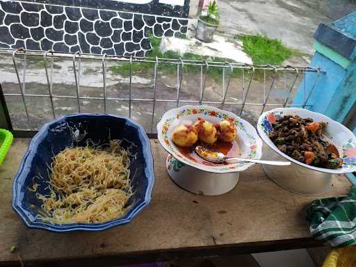 Nasi Kuning Ibu Tini 3