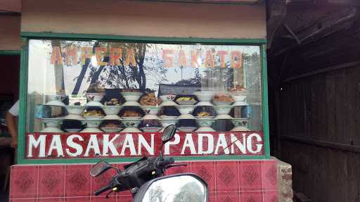 Rumah Makan Padang Amper Saiyo 9