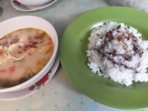 Soto Mie Cabang Damkar 4