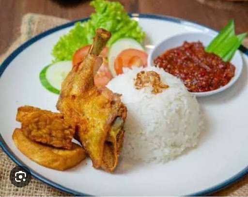 Ayam Penyet Dan Batagor Special Ikan Tuna 3