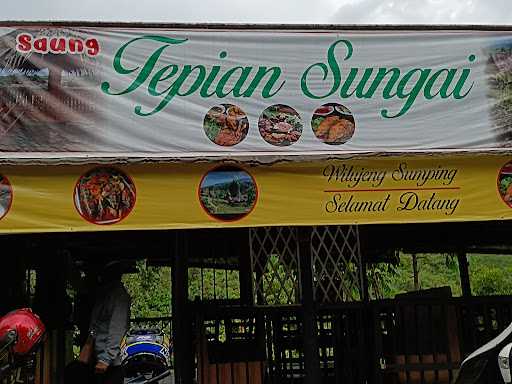 Saung Tepian Sungai 1