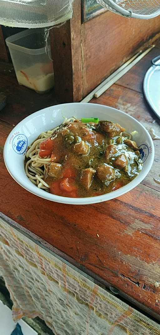 Mie Ayam Baso Kumis Konoha 4