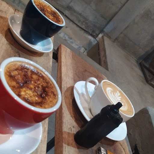 Tempat Kopi, Espresso Bar N' Brew 9