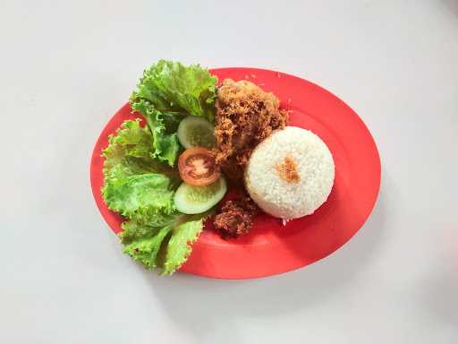 Ayam Goreng Teh Yanti 6